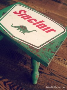 dino stool