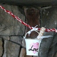 FEATURED How Do I Love Thee garland Dollar Store crafts