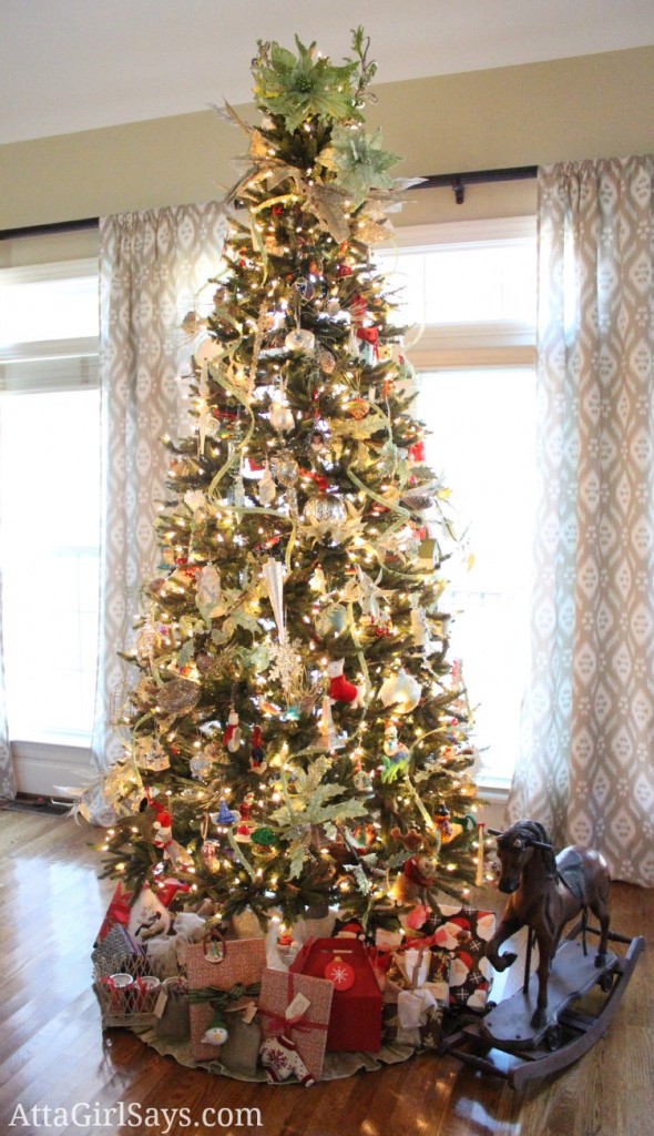 Christmas Tree In Living Room christmas house tour 2012: our living room christmas tree Christmas Tree In Living Room christmas house tour 2012: our living room christmas tree