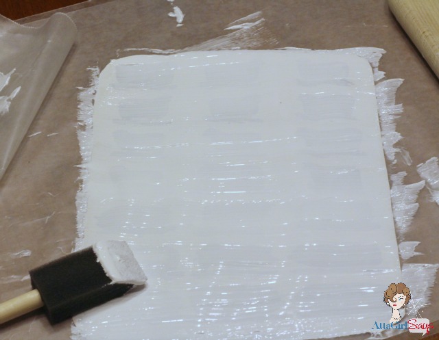 applying mod podge photo transfer medium