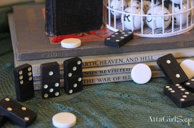 Southern Gothic Halloween Decorating Ideas from Atta Girl Says