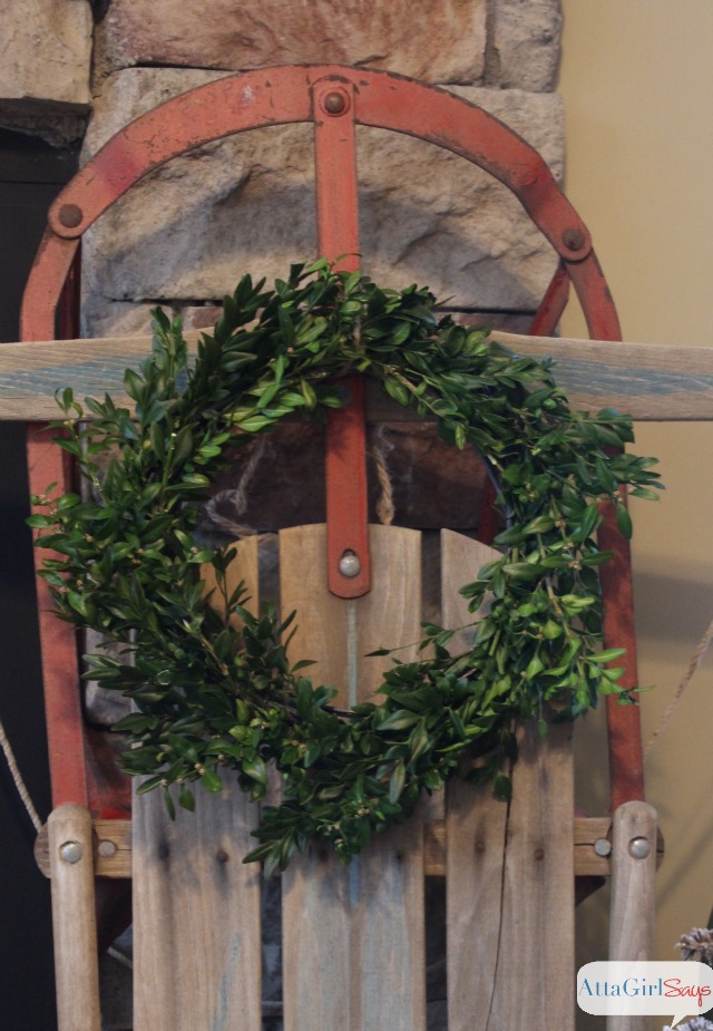 old-sled-boxwood-wreath-christmas