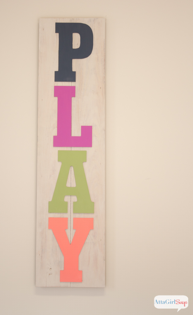 Pretty and Organized Garage at Chic Chateau