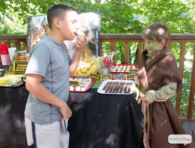 Planning a Star Wars birthday party? Check out these epic Star Wars party ideas -- food, decorations, games, party favors, cool invitations.