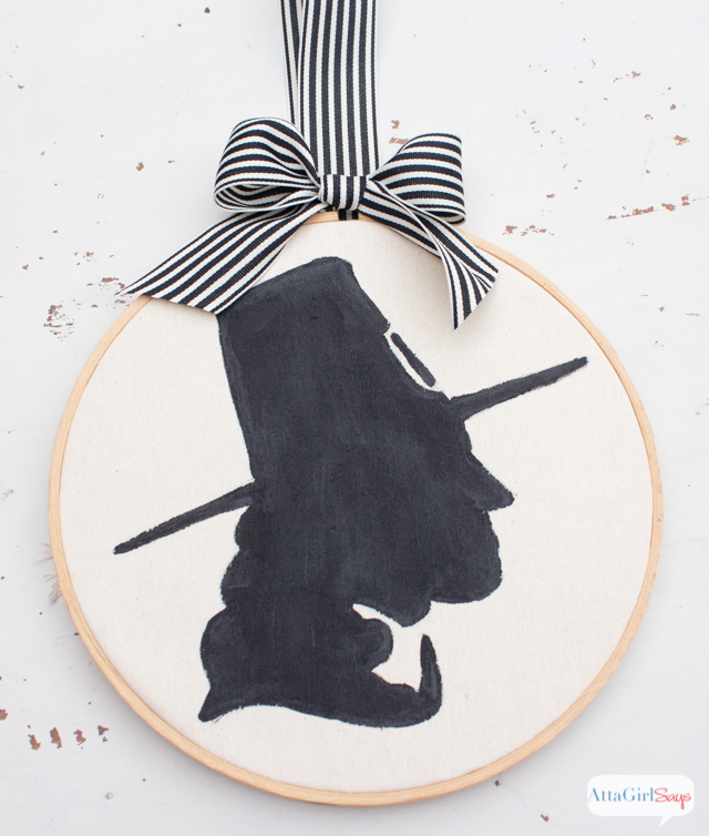 No-Sew Thanksgiving Embroidery Hoop Art Silhouettes