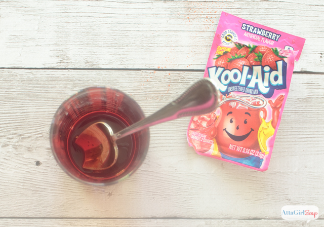 Kids will love making edible sand art creations. Mix up a batch of colorful, edible  "sand" using sugar and your favorite Kool-Aid flavors. The sweet and sour flavor will remind you of your favorite candy. 