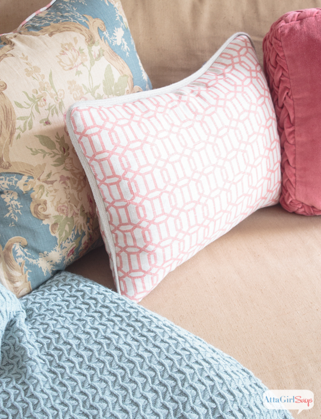 What a gorgeous space! I love the vibrant colors, the mix of vintage and modern elements and the use of different patterns, textures and natural elements. Lots of great living room decorating ideas.