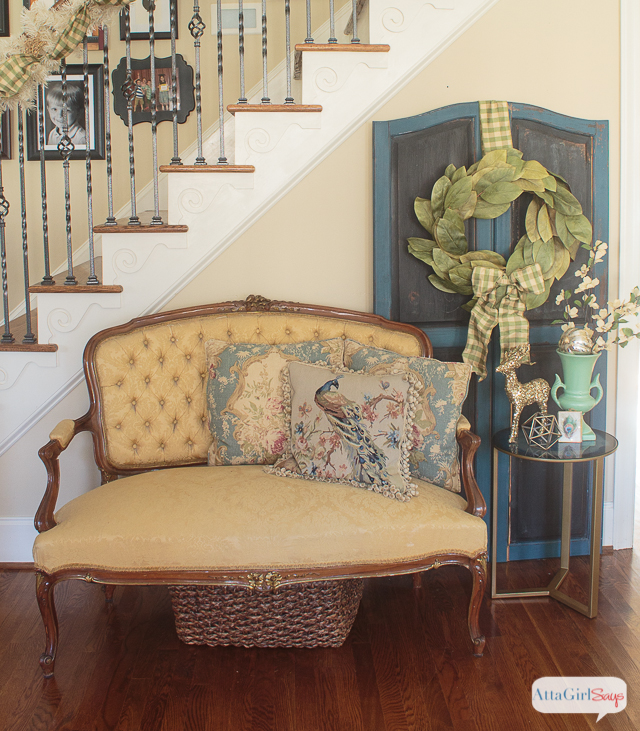 If you like vintage style and color, you'll love this vintage Christmas home tour at AttaGirlSays.com. Room after room of inspiration, featuring fabulous vintage finds mixed with modern details. You'll love all the gorgeous fabrics, and the way the homeowners use pattern and color. And if you're crushing on gold, you don't want to miss the living room in this house!