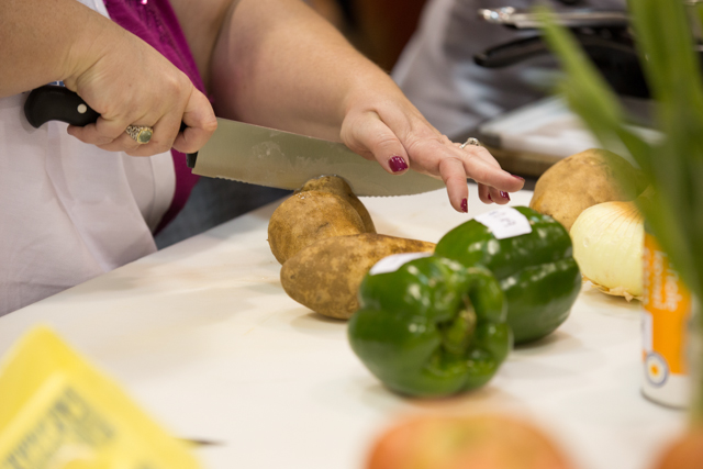 The Food Lion Frugal Cookoff is all about teaching busy families how to prepare healthy and cheap easy meals using everyday ingredients. #sponsored #FrugalCookOff