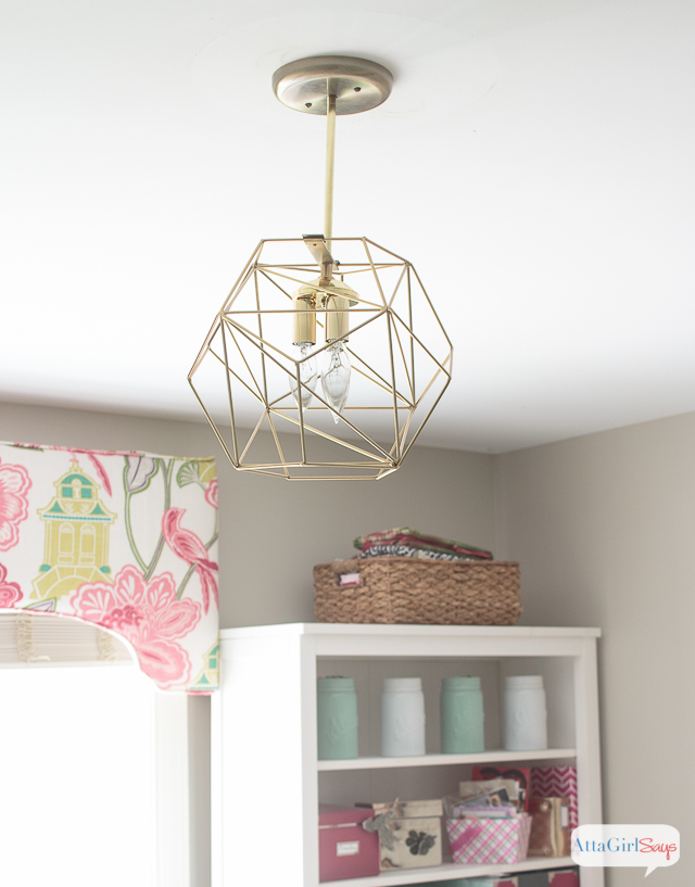 You could spend hundreds of dollars on a geometric globe pendant light, or you could DIY your own for less than $40.