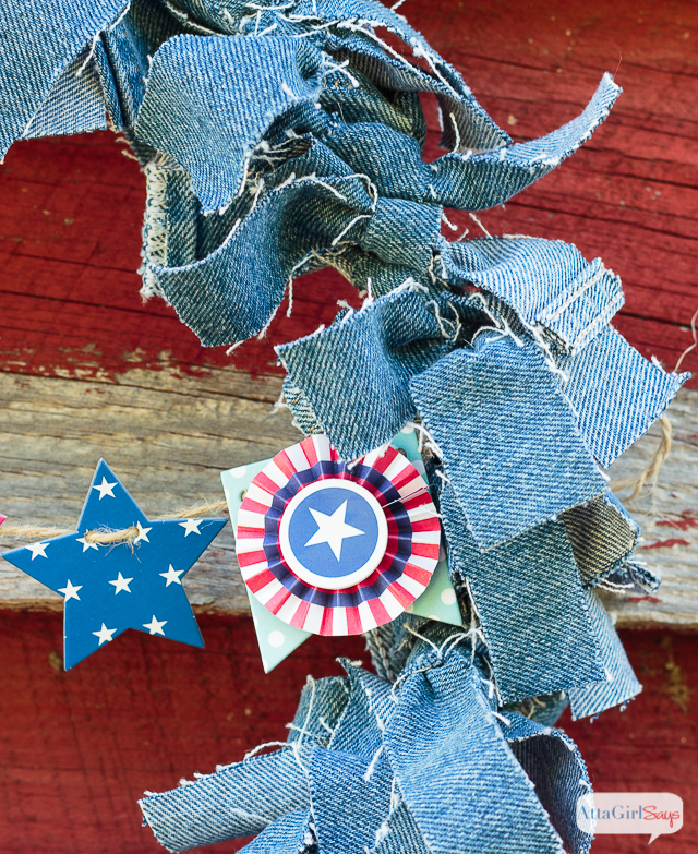 Use an old pair of blue jeans to make this easy patriotic denim rag wreath for July 4th.