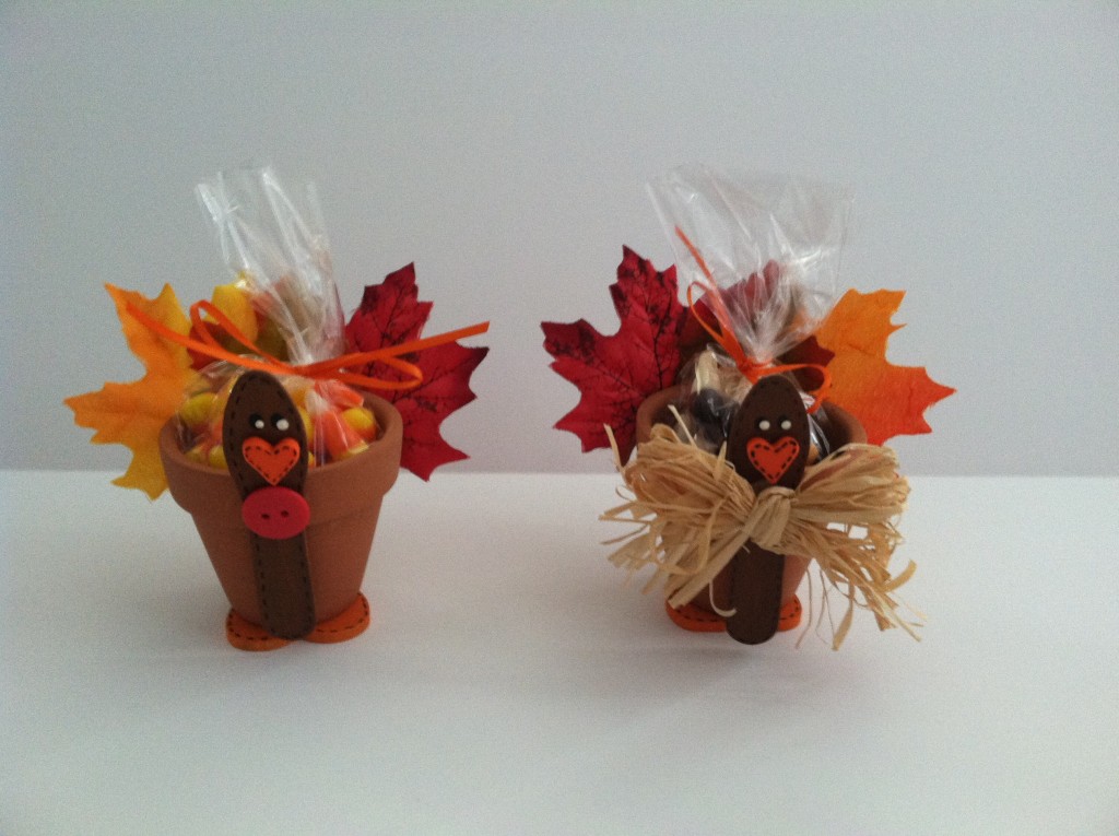 These clay pot turkeys are just one of the adorable Thanksgiving turkey crafts you can make with leaves. Click to find links and instructions for them all.