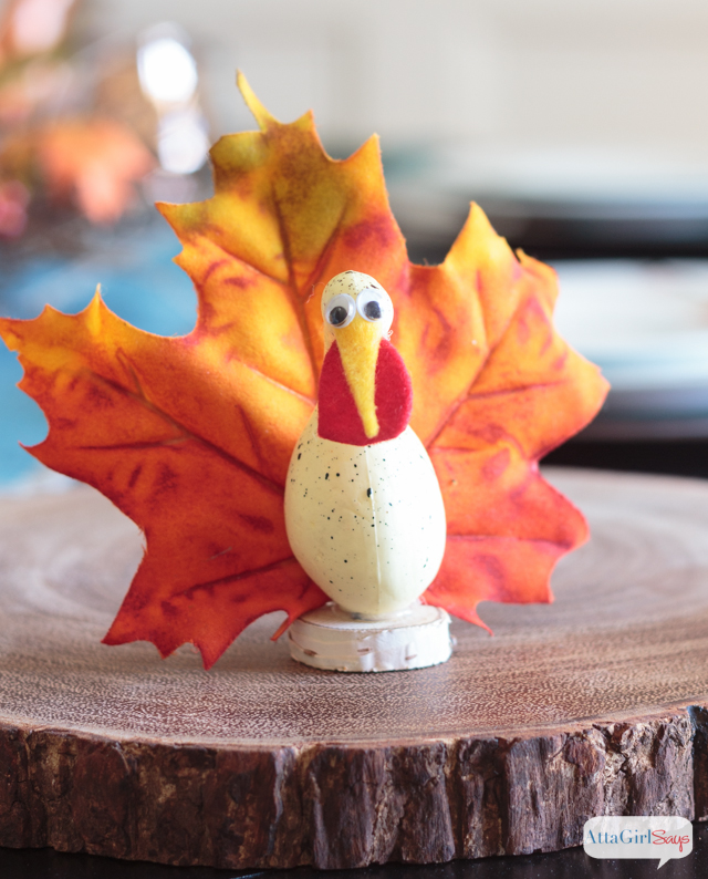 Looking for Thanksgiving craft ideas that are fun for the whole family? These goofy gourd turkeys are simple and inexpensive to make. Click for the full tutorial