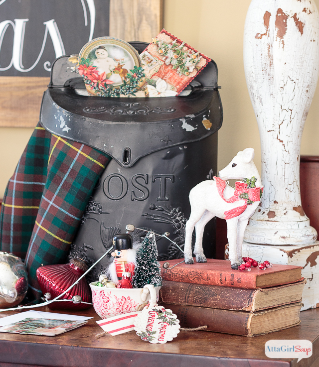 Whether your style is vintage glam, traditional, rustic or farmhouse, you'll find plenty of holiday decorating ideas to inspire you as you tour this lovely home decorated for Christmas.