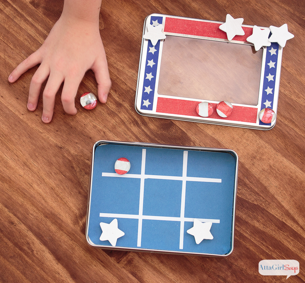 Magnetic Patriotic Tic Tac Toe Travel Game + more DIY travel games for kids