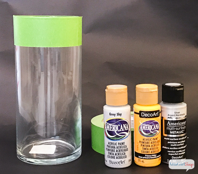 Looking for inexpensive teacher appreciation gifts. Paint a glass vase to look like a No. 2 pencil, then add a cluster of carnations as the "eraser."