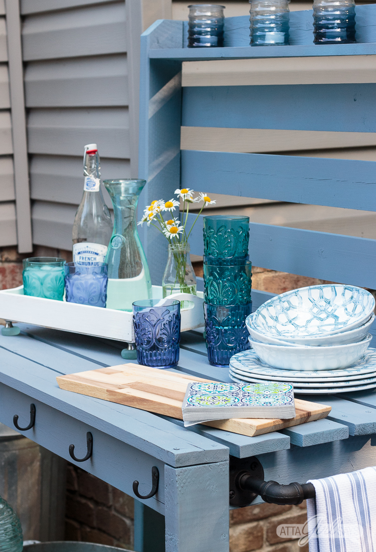 Giving your painted outdoor furniture a makeover is an easy way to refresh your patio, porch, deck and other outdoor spaces for the season. Using a paint sprayer makes the job quick and easy. You'll be so inspired when you see how we transformed worn out, weather-beaten furniture. #WagnerSprayers #paintedfurniture #outdoorfurniture #patiomakeover