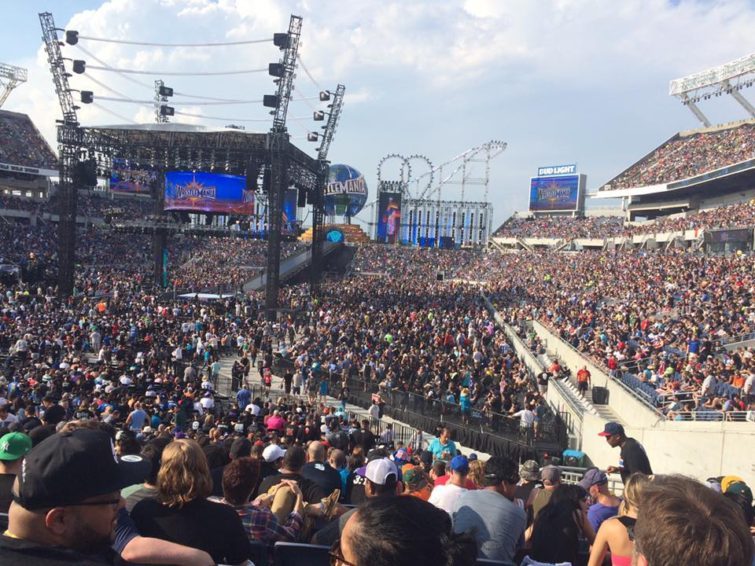 huge crowd at Wrestlemania 33 at Camping World Stadium in Orlando in April 2017