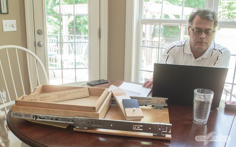 Shelf Genie designer creating a custom kitchen and pantry organization plan for a customer