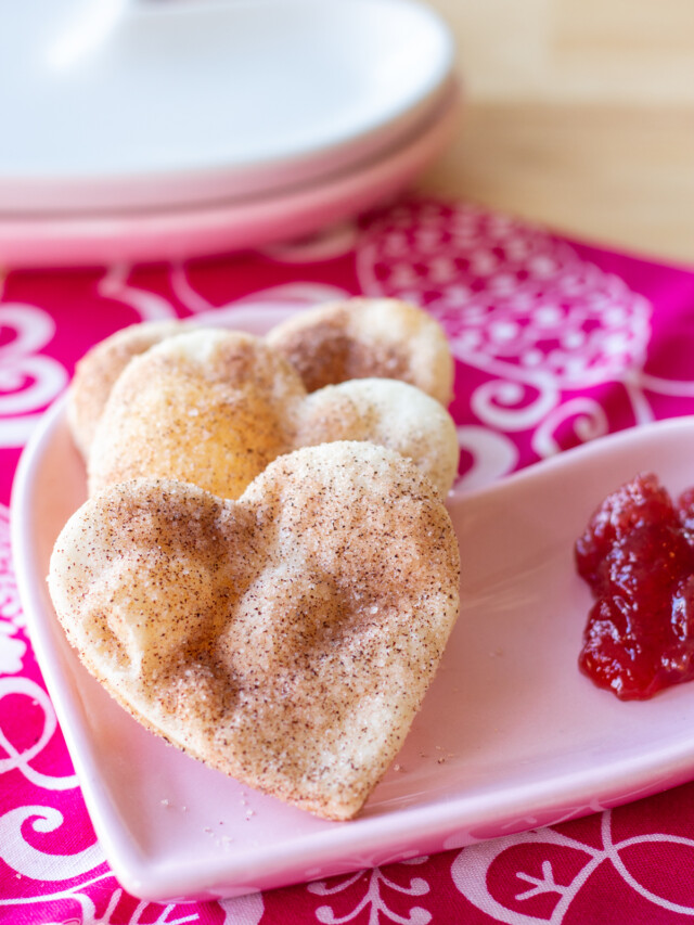 cropped-heart-pie-crust-cookies.jpg