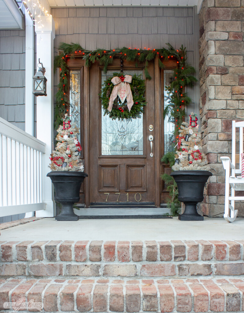Tour These 8 Beautiful Christmas Decorated Front Porches
